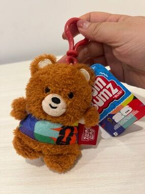 2026 FIFA World Cup Exclusive Bum Bumz Plush Bear Keychain NWT From SFO stadium